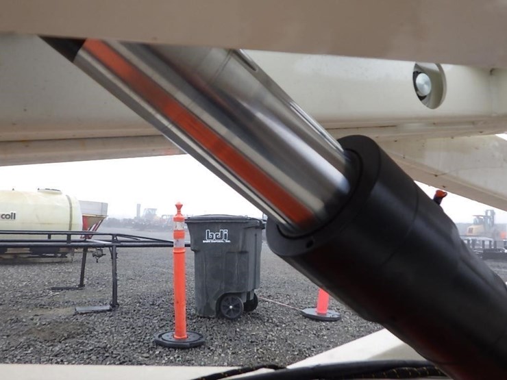 2018-snorkel-s3226e-image-8