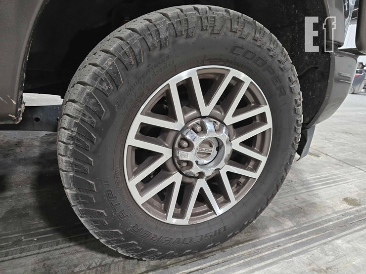 2017-ford-f250-image-21