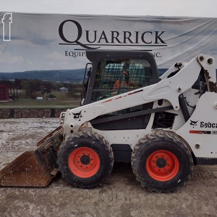 2016 BOBCAT S590