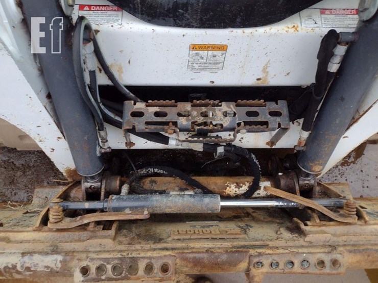 2017-bobcat-t595-image-16