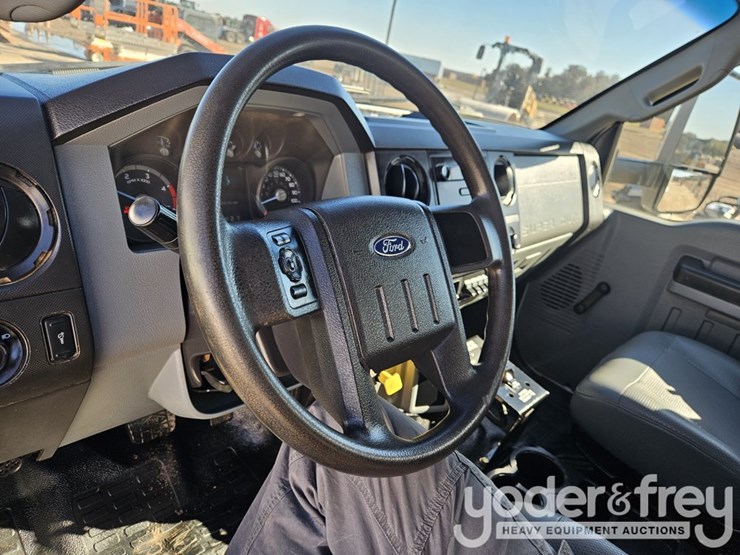 2019-ford-f750-image-29