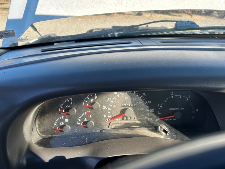 1998-ford-f550-image-15