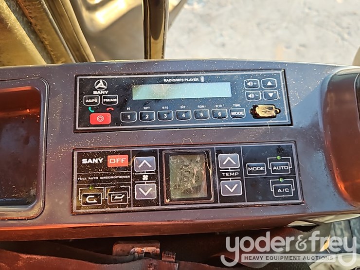 2022-sany-sy135c-image-37