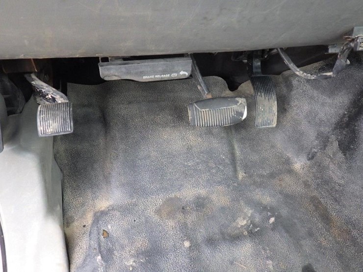 2006-ford-f450-image-18