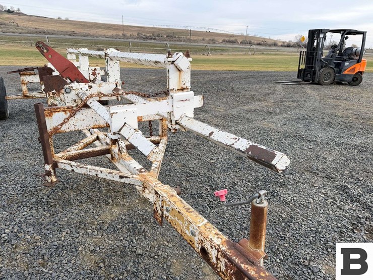 13'-toolbar-w/-custom-carrier-cart-image-8