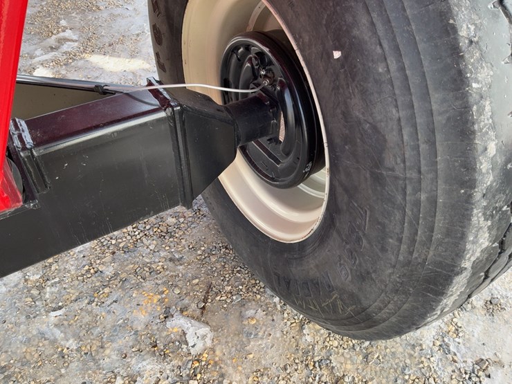 j&m-555-gravity-wagon-image-27