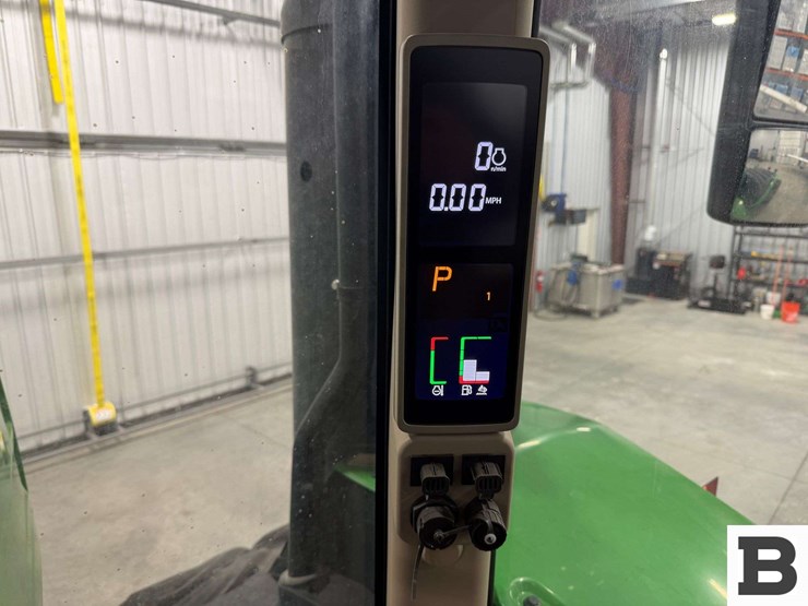 2021-john-deere-9620rx-image-118