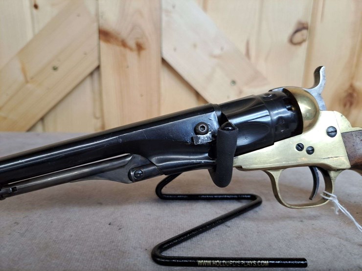 cva-blackpowder-percussion-sa-revolver-image-5