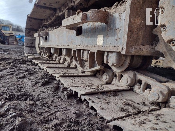 2010-caterpillar-312d-image-37