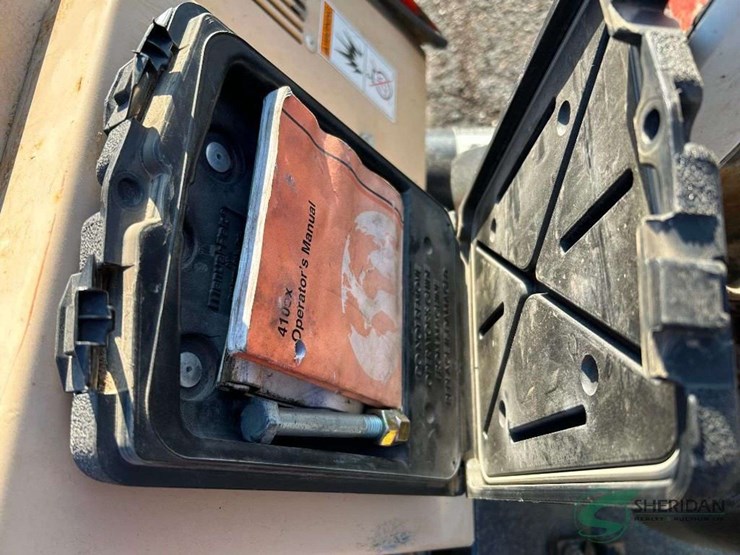 ditch-witch-410sx-image-16