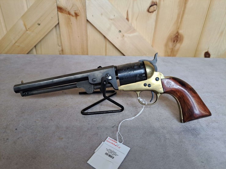 blackpowder-.44-caliber-percussion-sa-revolver-image-1