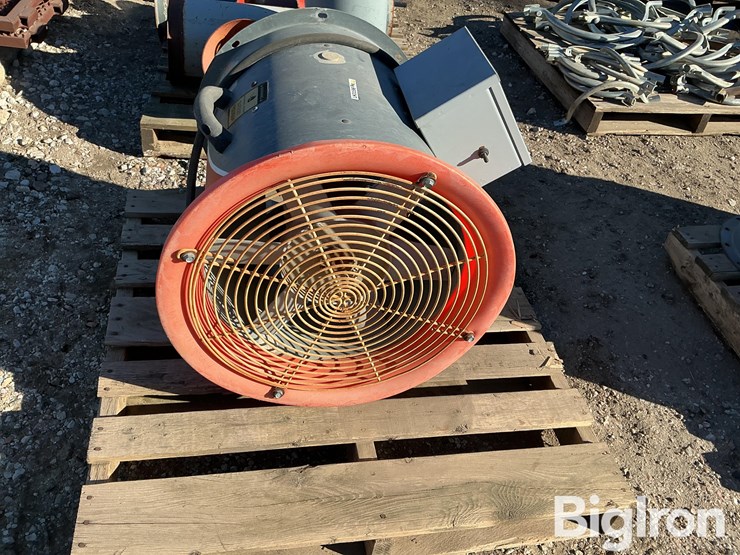 farm-fans-18x20-bin-fan-image-6