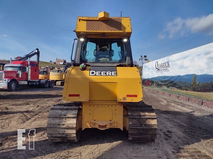 2021-deere-650k-lgp-image-4