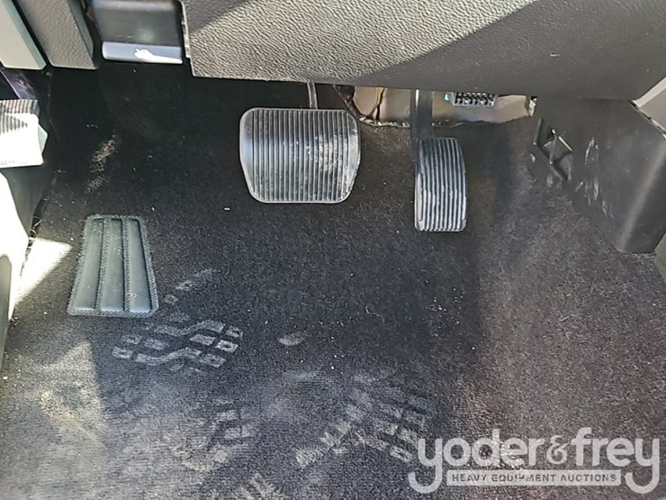 2014-ford-expedition-image-34