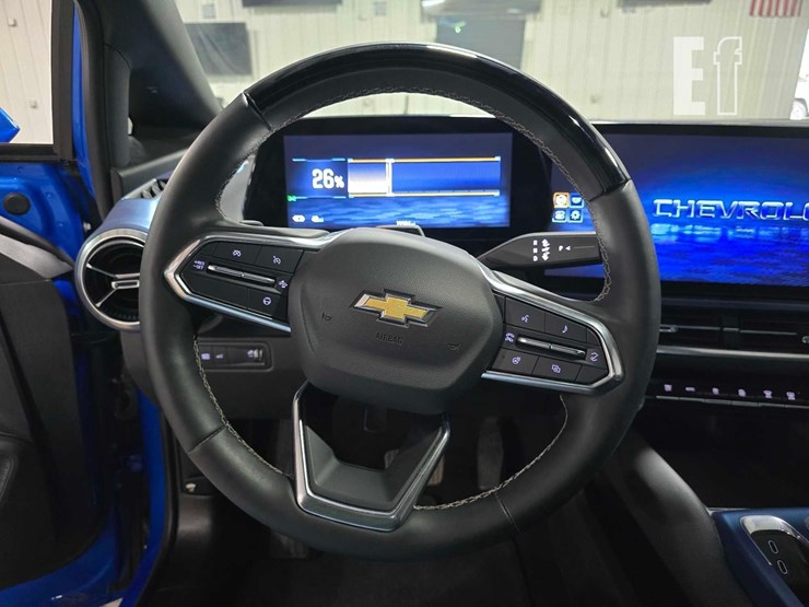 2024-chevrolet-equinox-image-10