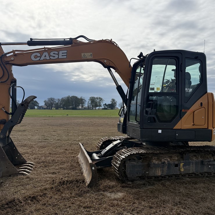 Case CX75C