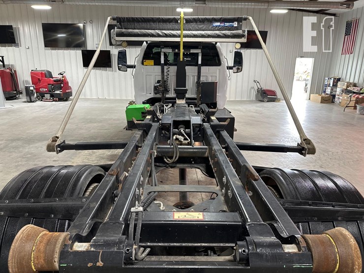 2023-ford-f650-sd-image-6