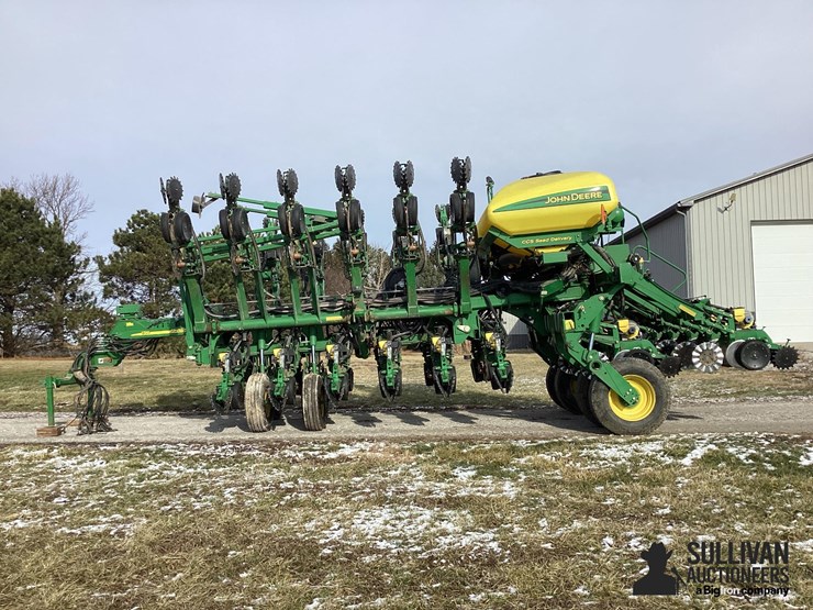 2011-john-deere-1790-image-8