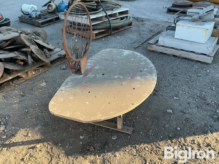 basketball-hoop-image-6