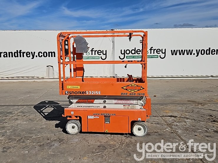 2017-jlg-1930es-image-2