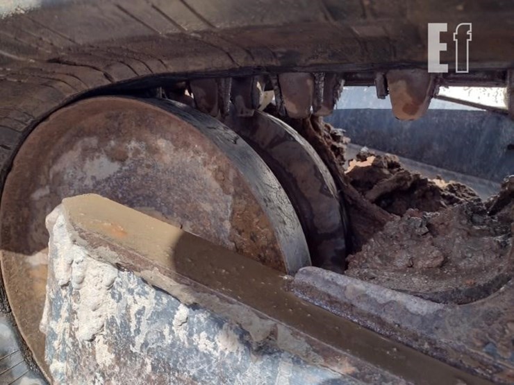 2017-bobcat-t650-image-26