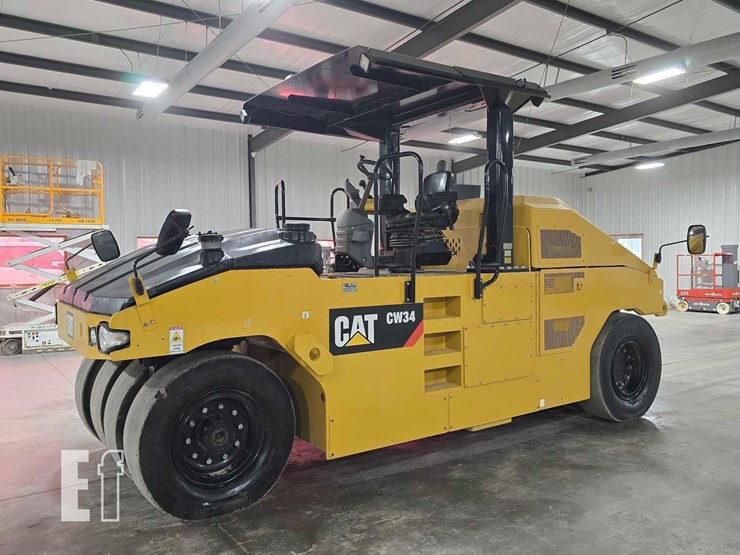 2016-caterpillar-cw34-image-1