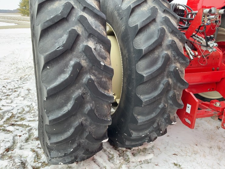 2013-versatile-2375-image-37