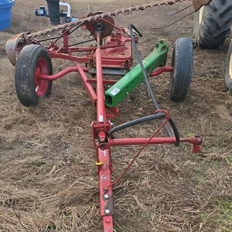SICKLE BAR MOWER