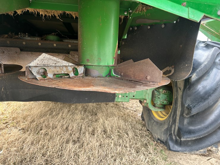 #38409-•-2014-john-deere-s680s-prwd-combine-image-30