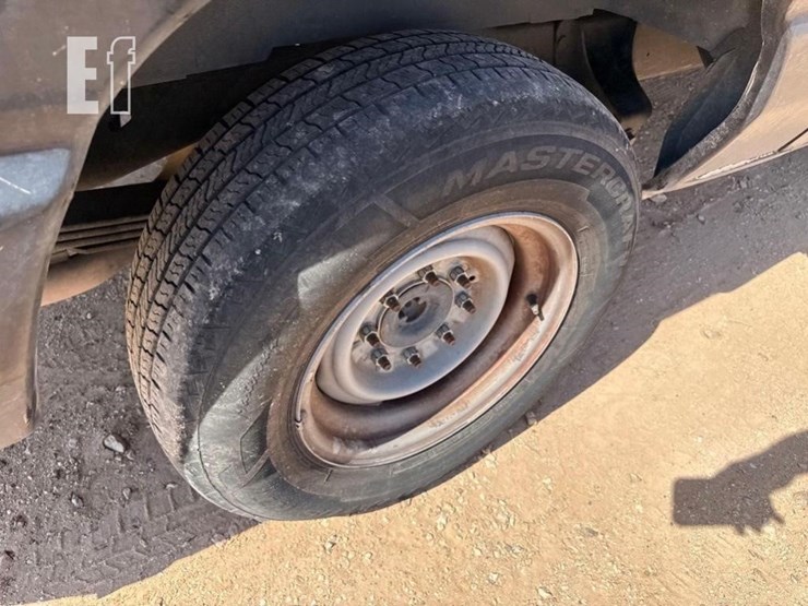 2014-ford-e150-image-22