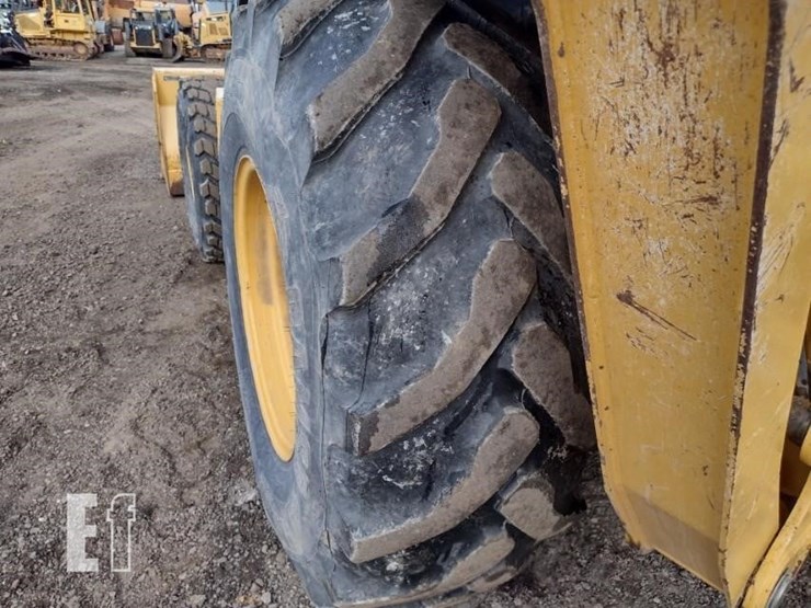2019-deere-310sl-image-26