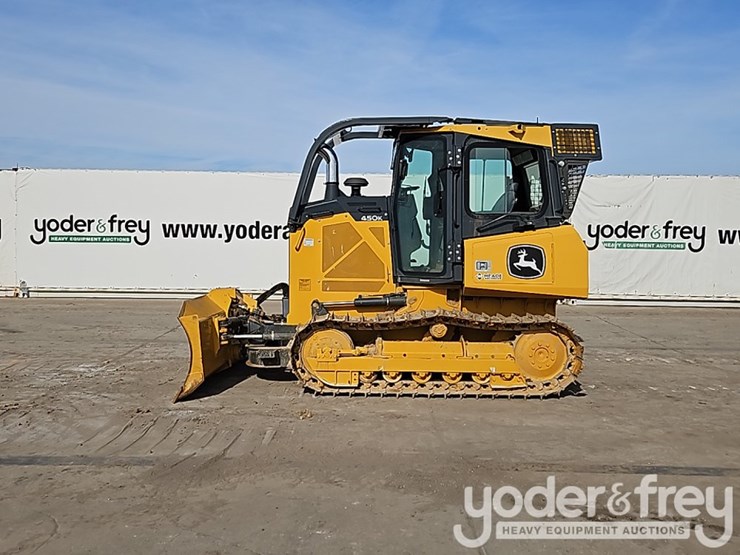 2022-deere-450k-image-3