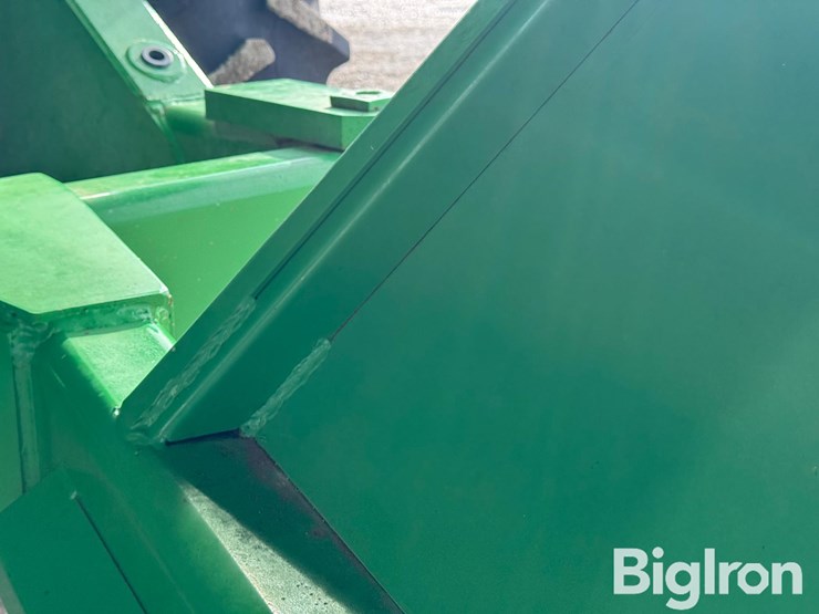 j&m-1151-grain-storm-grain-cart-image-16