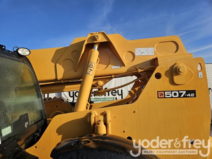 2015-jcb-507-42-image-17