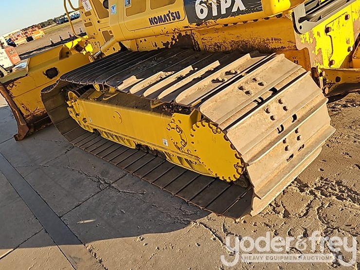 2022-komatsu-d61px-24-image-24