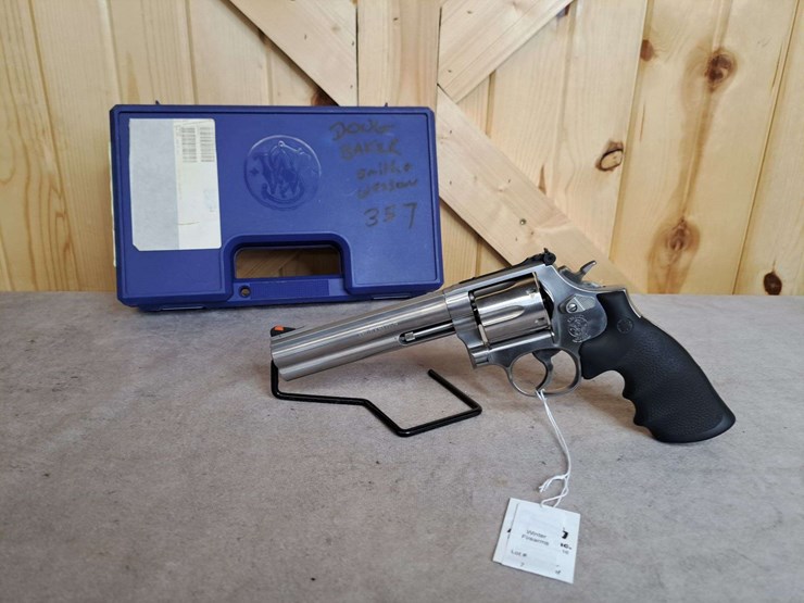 smith-&-wesson-model-686-.357-magnum-da-revolver-image-1