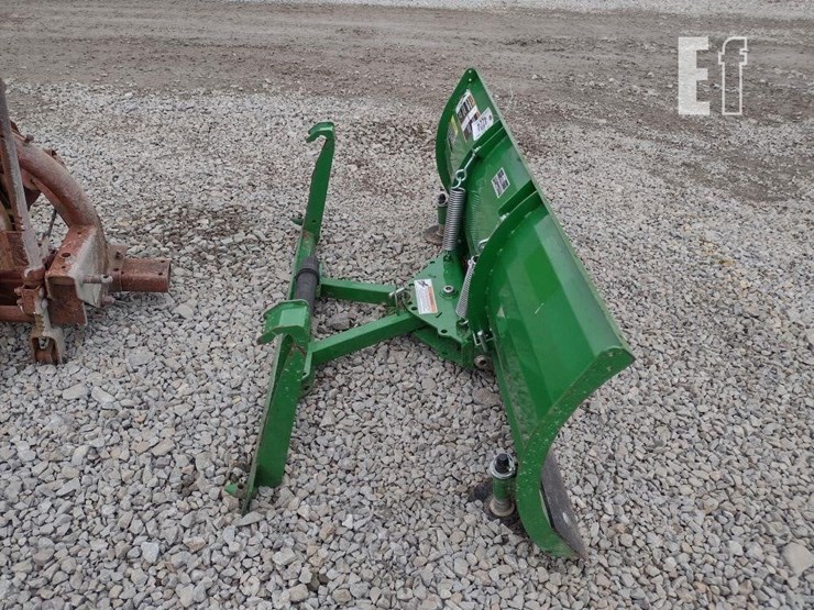 john-deere-tractor-front-blade-image-3