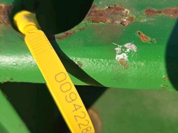 john-deere-weight-block-and-(1)-broken-weight-image-2