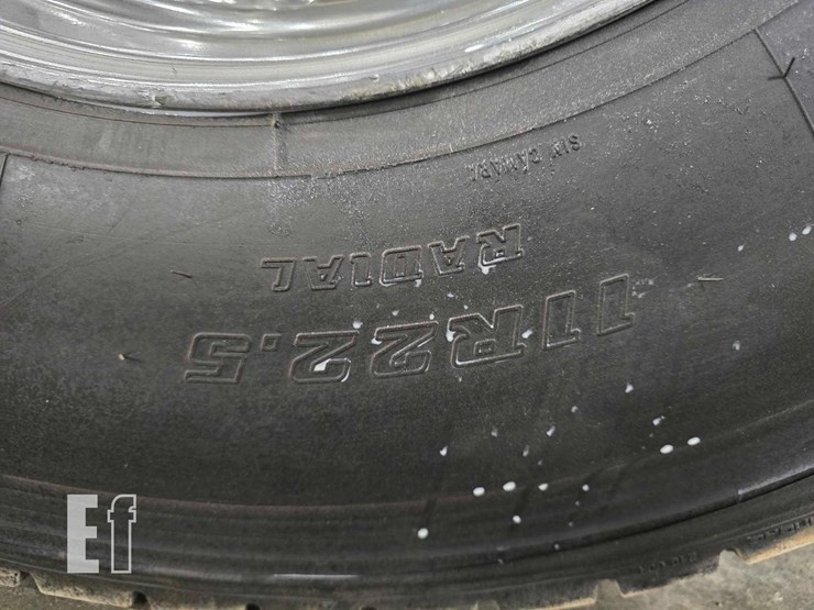 2013-caterpillar-ct660s-image-30