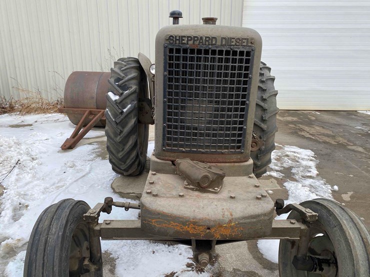 sheppard-diesel-tractor-image-7