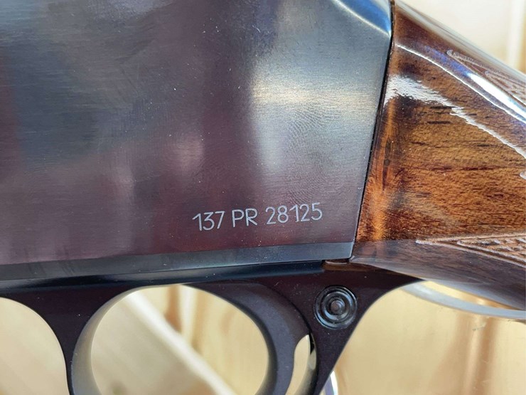 browning-bar-.300-win.-mag.-semiauto-rifle-image-14