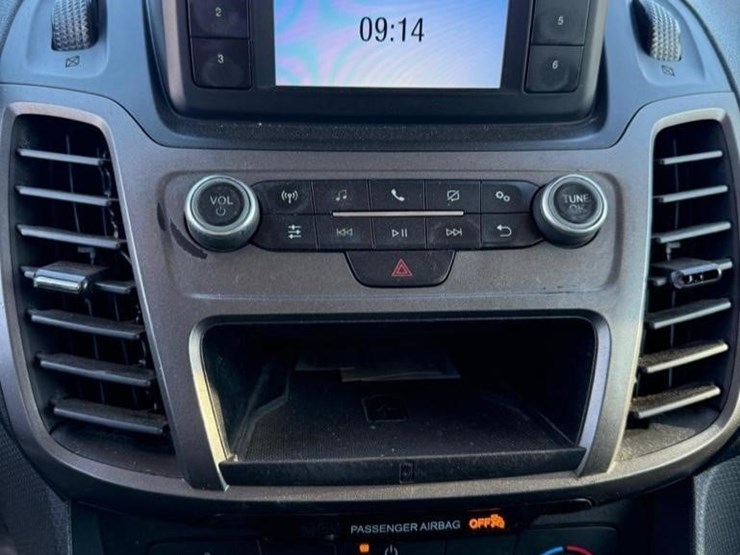 2019-ford-transit-connect-image-13