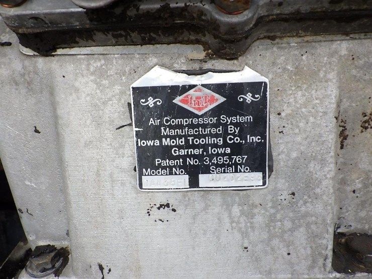 1991-international-4700-image-22