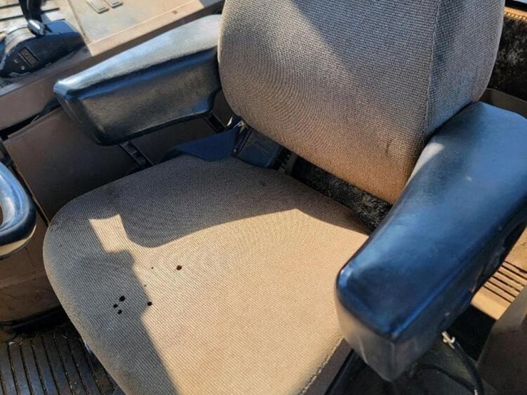 john-deere-740-image-24