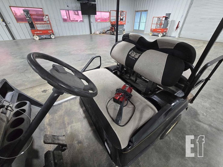 e-z-go-golf-cart-6270-image-9