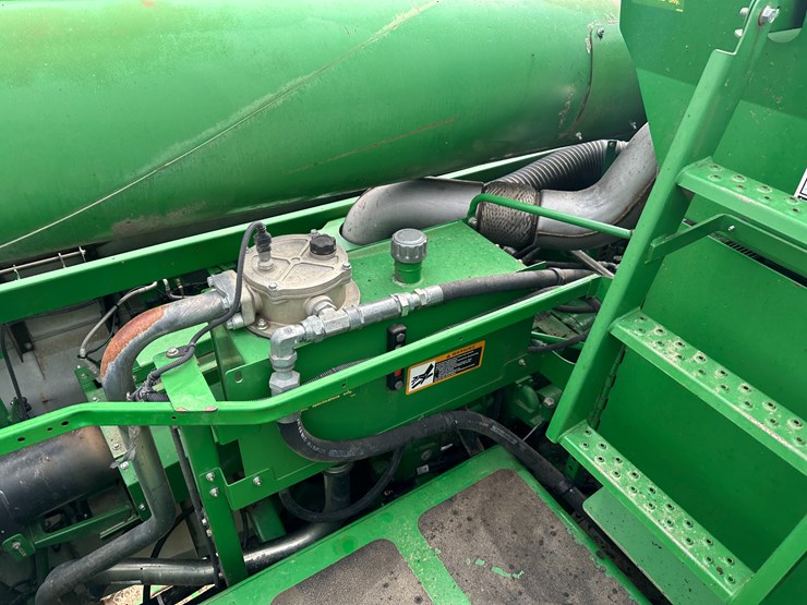 #38409-•-2014-john-deere-s680s-prwd-combine-image-63