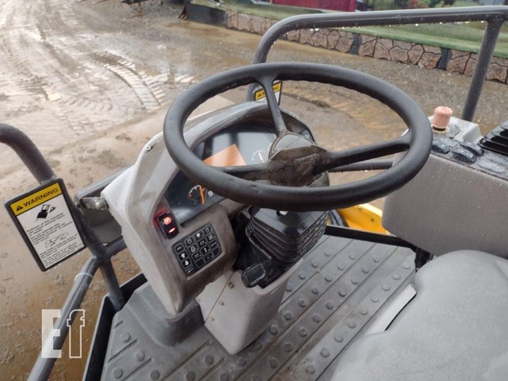 2014-volvo-sd115-image-9