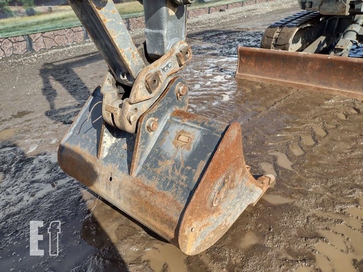 2016-volvo-ecr58d-image-17