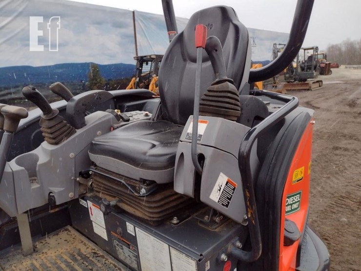 kubota-u35-4-image-13