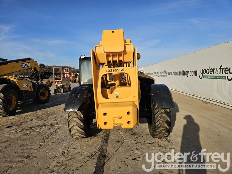 2015-jcb-507-42-image-19